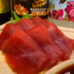 3つぼ - 三崎港直送!!上赤身380円