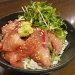 飲んべぇ食堂 らくだ屋 - ぶり漬け丼