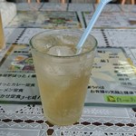 あたご駅 - ジンジャーエールにはストローも付いてます