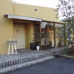 PLUS-1  CAFE  GARDEN - 入り口