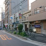 亀田 もつやき店 - 町屋駅から徒歩5分くらい