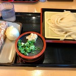 うどん おかだ - ざる（並：330円）と半術卵の天ぷらとちくわの天ぷら_2019年7月