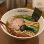 Noodle Stand Tokyo - KUROSHIO煮干しラーメン¥850