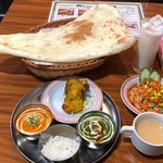 ガンジス川 - 料理写真:Cセット1050円