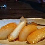 創作料理dining くま吉 - カマンベールチーズ餅のみたらしかけ