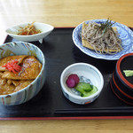 レストラン コマクサ - 料理写真:豚丼ランチ(1080円)_2019-07-09