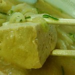 Misato Shiyokudou - 豆腐もいっぱい、玉ねぎは溶けちゃってます