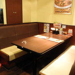 カレーハウス CoCo壱番屋 - テーブル席
