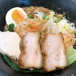 北斗辛軒 - 汁なし担々麺「極」きわみ アップ