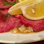 万正 - このニンニク薬味が最高！