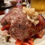 万正 - 塩タン ニンニク薬味＆キムチ