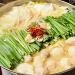 White miso Motsu-nabe (Offal hotpot) (1 serving)