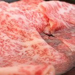 味鉄 - タレ焼きのリブロース(融点が低いので脂が溶けてます)