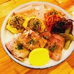 BURRATA - 前菜盛合せ（シャルキュトリー）