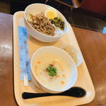 Ryuukyuuchakan - 魯肉飯とシェントウジャンのセット