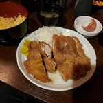 Izakaya Juubei - ジャンボチキンカツ定食(塩ダレ)¥650