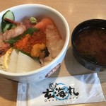 玄海丸 - 料理写真:海鮮丼＝１０００円 税別