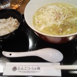 ちゃぶ屋 とんこつ らぁ麺 - 