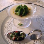 マダム・トキ - マダム・トキ ＠代官山 有機カブのスープとその新芽のサラダ