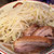 豚山 - 料理写真:小ラーメン¥780。野菜、ニンニクをトッピング。
