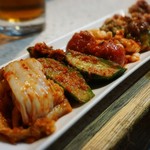 生ホルモン処 おさむちゃん。 - おさむちゃんのキムチはめっちゃ美味しい٩(๑ˆOˆ๑)۶
      ホワイトコーンが初めましてでした♪