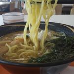 フードラウンジ ほっと - 東京ラーメンの麺