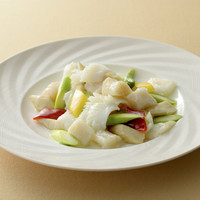 モンゴイカ・帆立貝柱と野菜の炒め