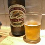 shinsenhorumontompuu - 乾杯の瓶ビール