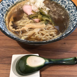 ラーメン イッケン - お洒落なレンゲ箸置きです。