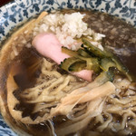 ラーメン イッケン - ゴーヤと豚チャーシュー、メンマ、刻み玉ねぎが最高の組み合わせ！
