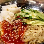 Yakiniku Uson - ビビン麺