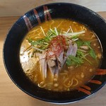 Menyadining chuukasoba naoya - カレー拉麺 850円