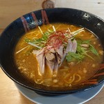 Menyadining chuukasoba naoya - カレー拉麺 850円