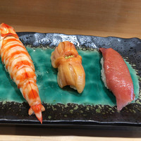 川口 鮨 さいとう - 車海老、赤貝、赤身