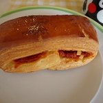 ベーカリーパルファン - トマトチーズデニッシュ　１３０円