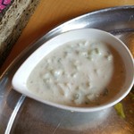 インディアンレストラン アールティ - 甘くないヨーグルトサラダ