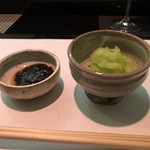 や寿し - 胡瓜の浅漬け 海苔ダレ
      海苔がマヂうま(^^)