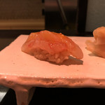 や寿し - 甘海老の昆布締め
      絶品です(^^)