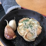 ギルロイカフェ - 丸焼きにんにく