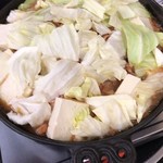 ホルモン幸楽 花輪本店 - キャベツで覆い被せます