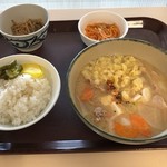 山王一丁目食堂 - 豚汁定食