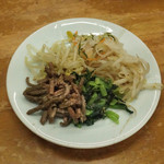 スタミナ苑 - ナムル盛り合わせ