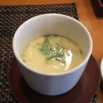 玄海鮨 - 茶碗蒸しです  ランチタイムなんで サービスしてくださいました。
