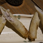 原宿タップルーム - 鶏とブルーチーズの春巻き