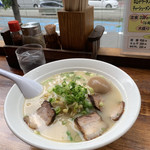 Higobashi Ramen Tei - 煮玉子入り