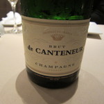 Maison de Cerisier - スタートはこのシャンパン(ボトルで9000円)