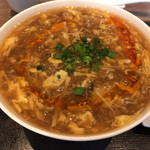 口福吉祥 喜喜龍 - 酸辣湯麺