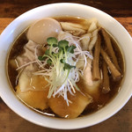 中華そば しば田 - 「ワンタン中華そば」1030円＋味玉