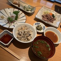 ざくろ 室町店 - 