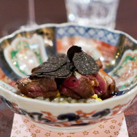 TAIAN - ラカン産の鳩 とうもろこしとパルミジャーノのリゾット、 ハチミツと醤油、ボルディエのバター、 オーストラリアの黒トリュフ